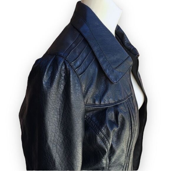 Windsor Vegan Faux Black Leather Pleated Moto Jacket - Picture 5 of 8